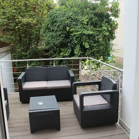 Daire Singapore-chillinghouse # 7, 3 Min.vom Ice,netflix Siegburg