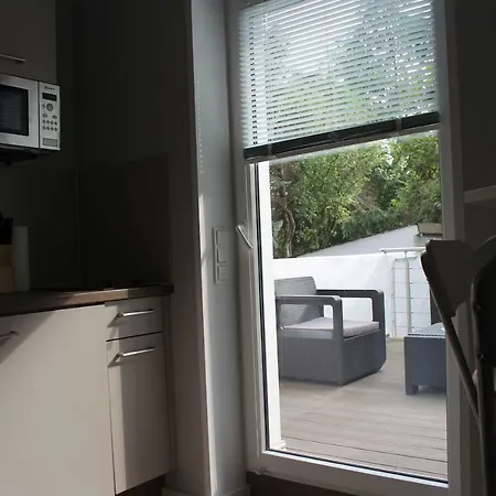 Singapore-chillinghouse # 7, 3 Min.vom Ice,netflix *