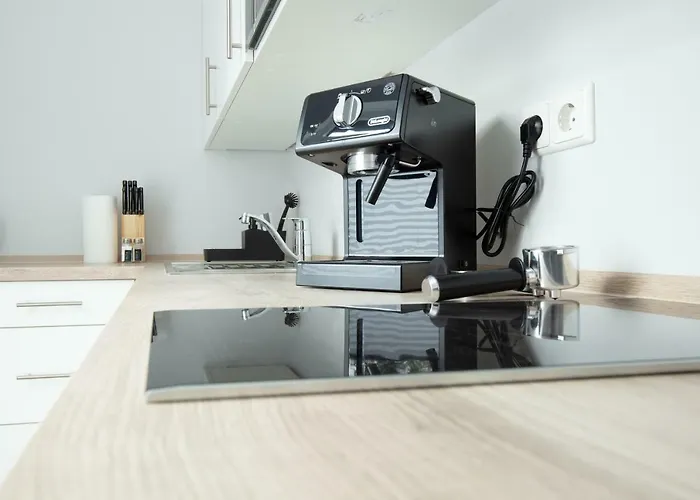 Singapore-chillinghouse # 7, 3 Min.vom Ice,netflix *